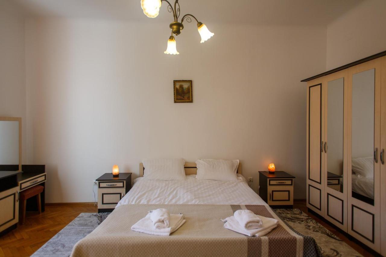 Barok Appart Brasov Exterior photo