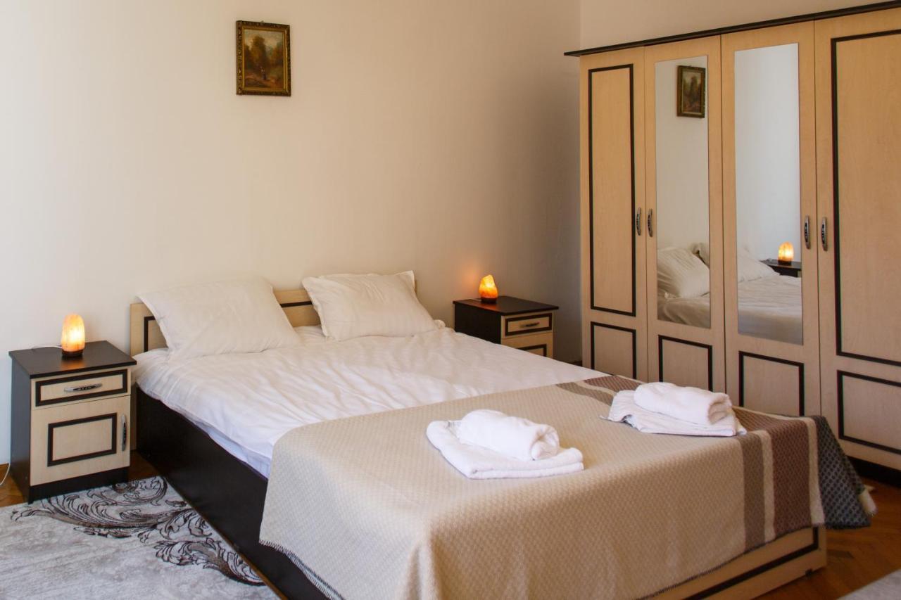Barok Appart Brasov Exterior photo